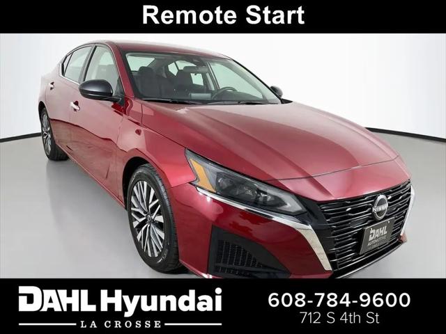 2024 Nissan Altima SV FWD for sale in La Crosse, WI