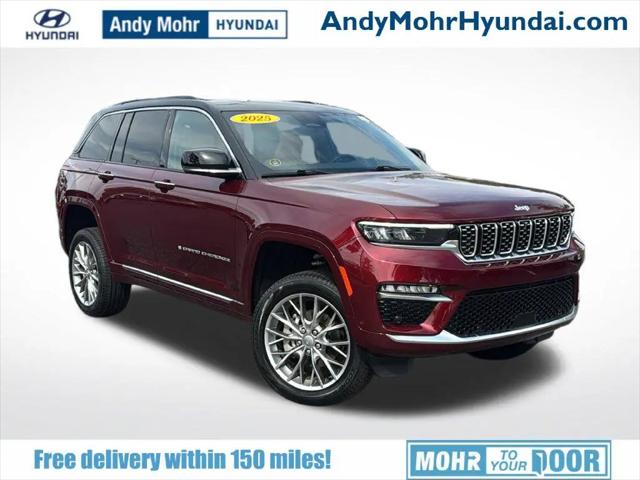 2025 Jeep Grand Cherokee Summit 4x4 for sale in Bloomington, IN