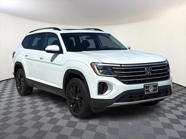 2024 Volkswagen Atlas 2.0T SE w/Technology for sale in Garden Grove, CA