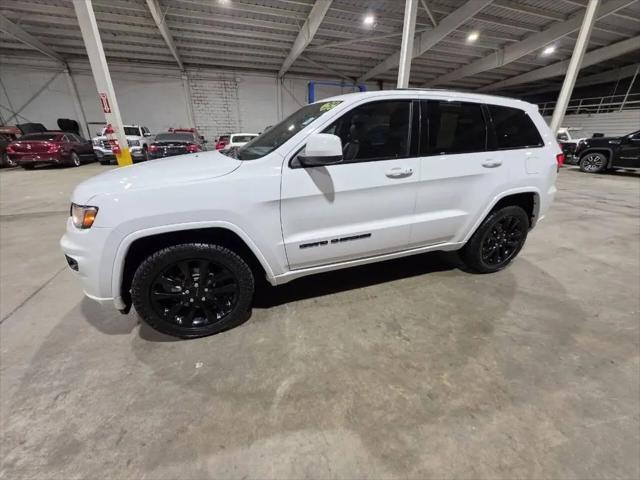 2019 Jeep Grand Cherokee Altitude 4x4 for sale in Storm Lake, IA