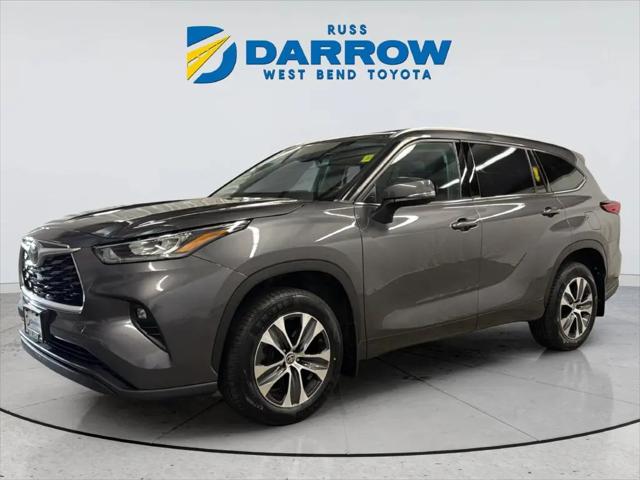 2022 Toyota Highlander XLE for sale in West Bend, WI