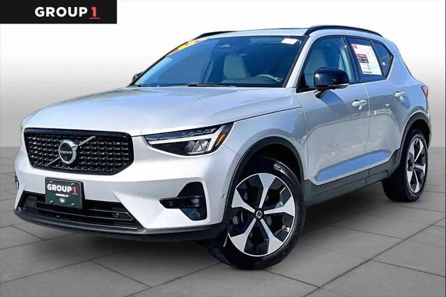 2023 Volvo XC40 B5 Plus Dark Theme for sale in Westwood, MA