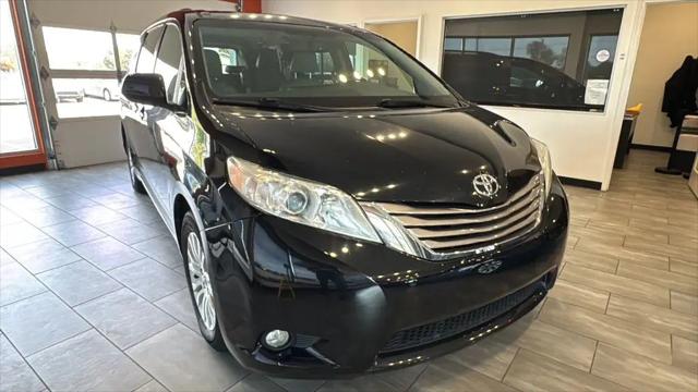 2015 Toyota Sienna XLE Premium 8 Passenger for sale in Whiteland, IN