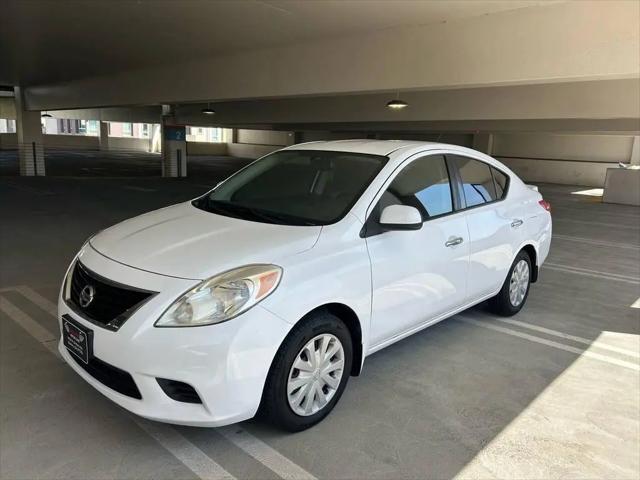 2014 Nissan Versa 1.6 SV for sale in Covina, CA