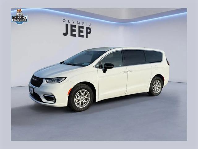 2025 Chrysler Pacifica Select for sale in Olympia, WA