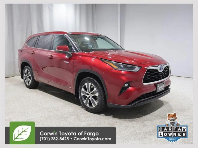 2021 Toyota Highlander Hybrid XLE for sale in Fargo, ND