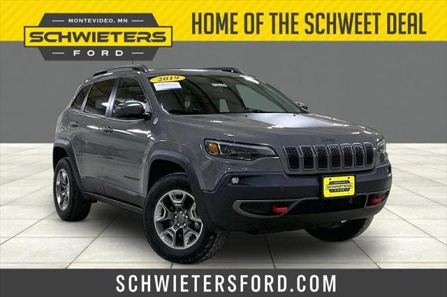2019 Jeep Cherokee Trailhawk 4x4 for sale in Montevideo, MN