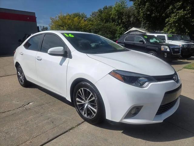 2016 Toyota Corolla LE for sale in Olathe, KS