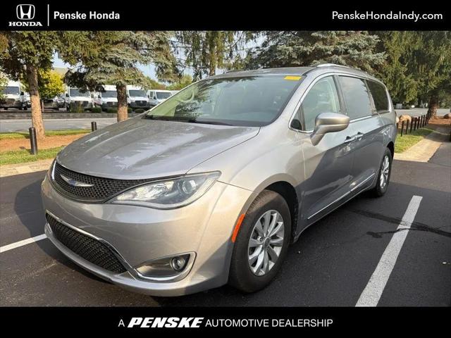 2019 Chrysler Pacifica Touring L for sale in Indianapolis, IN
