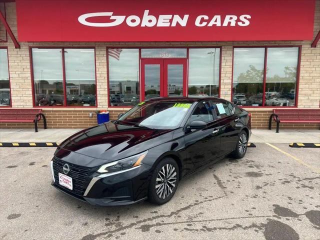 2025 Nissan Altima SV FWD for sale in Middleton, WI