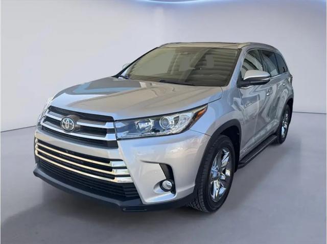 2017 Toyota Highlander Hybrid Limited Platinum for sale in Escondido, CA