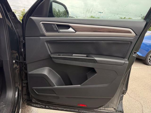 2021 Volkswagen Atlas 3.6L V6 SE w/Technology