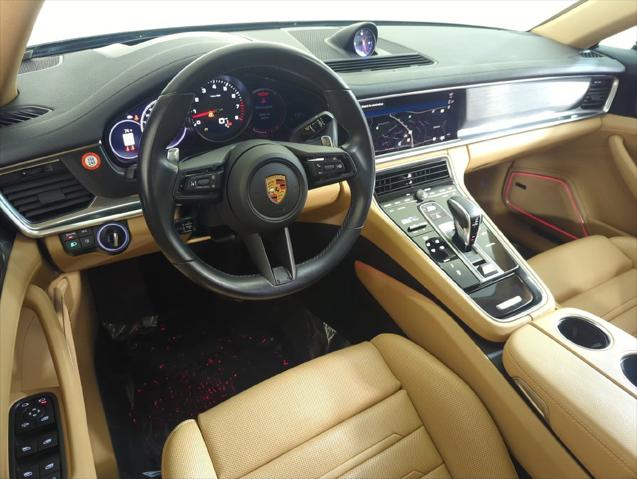 2023 Porsche Panamera 4 Platinum Edition