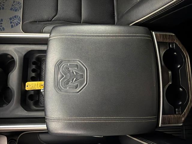 2020 Ram 1500 Laramie Crew Cab 4x4 57 Box