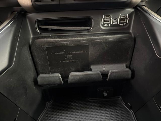 2020 Ram 1500 Laramie Crew Cab 4x4 57 Box