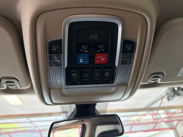 2020 Ram 1500 Laramie Crew Cab 4x4 57 Box