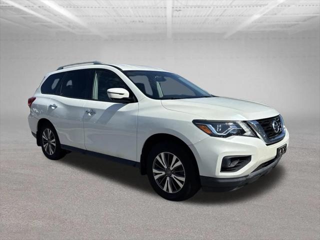 2018 Nissan Pathfinder SL 2018 Nissan Pathfinder SL