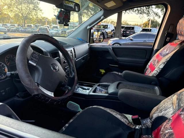 2010 Nissan Titan SE 2010 Nissan Titan SE
