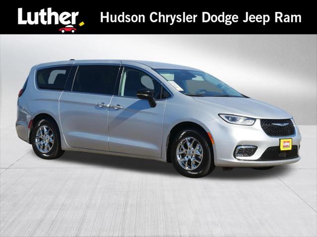 2024 Chrysler Pacifica Touring L for sale in Hudson, WI