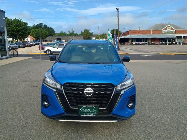 2021 Nissan Kicks SR Xtronic CVT