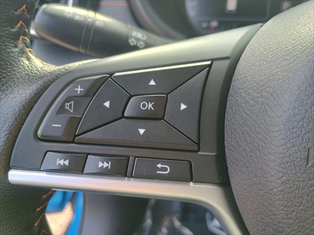 2021 Nissan Kicks SR Xtronic CVT