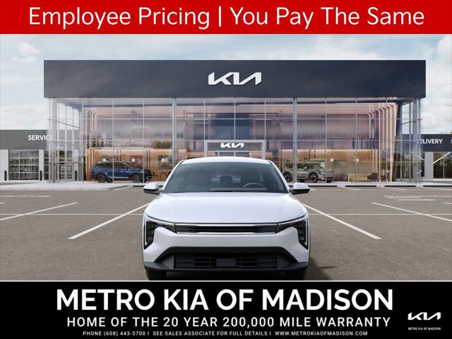 2026 Kia K4 LXS