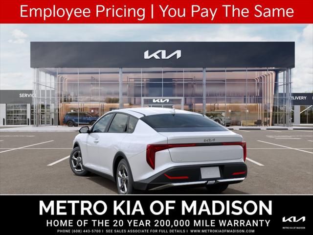 2026 Kia K4 LXS