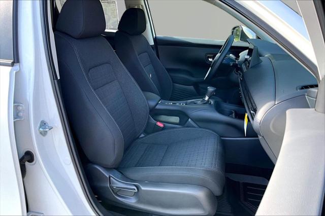 2027 Honda HR-V LX AWD