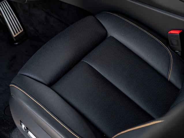 2027 Rolls-Royce Cullinan Unknown
