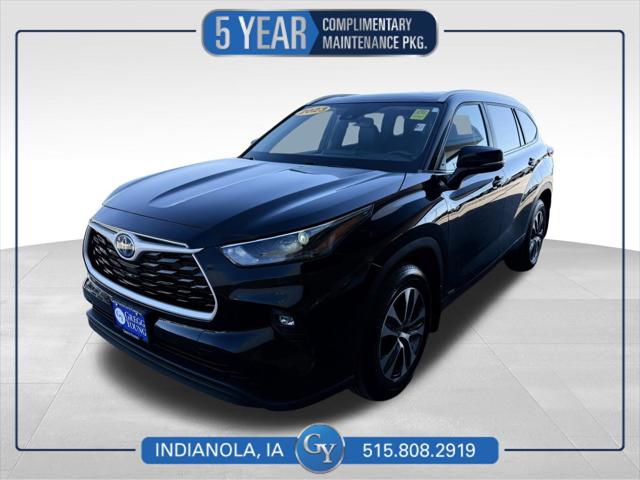 2023 Toyota Highlander Hybrid XLE for sale in Indianola, IA