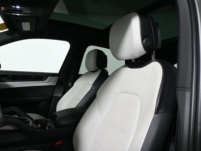 2024 Porsche Cayenne S
