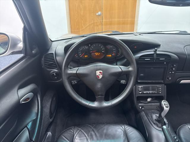 2003 Porsche 911 Carrera