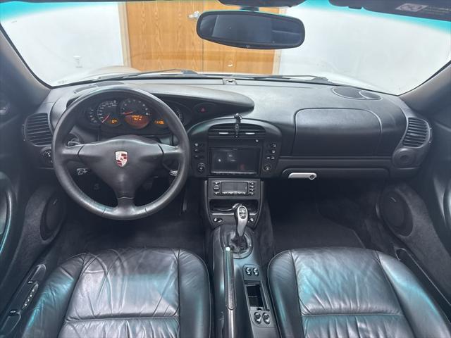 2003 Porsche 911 Carrera
