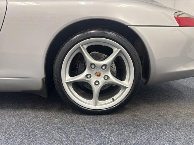 2003 Porsche 911 Carrera