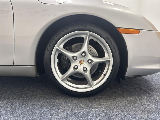 2003 Porsche 911 Carrera