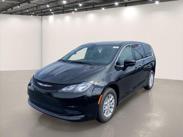 2027 Chrysler Pacifica LX