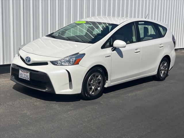 2016 Toyota Prius v Four