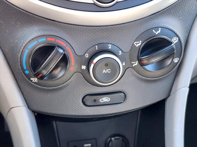 2014 Hyundai Accent GLS