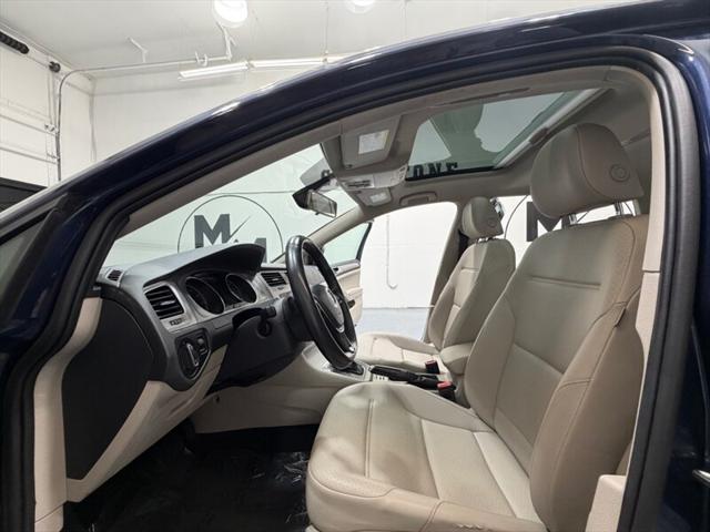 2017 Volkswagen Golf TSI Wolfsburg Edition 4-Door