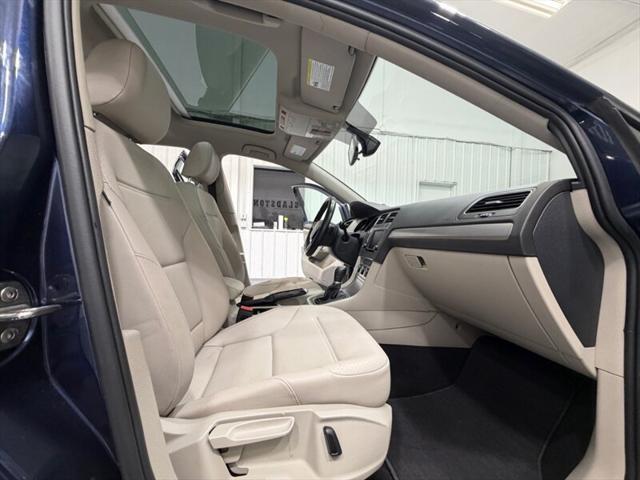 2017 Volkswagen Golf TSI Wolfsburg Edition 4-Door