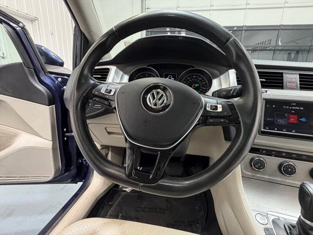 2017 Volkswagen Golf TSI Wolfsburg Edition 4-Door