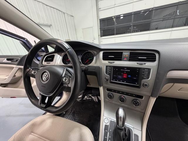 2017 Volkswagen Golf TSI Wolfsburg Edition 4-Door