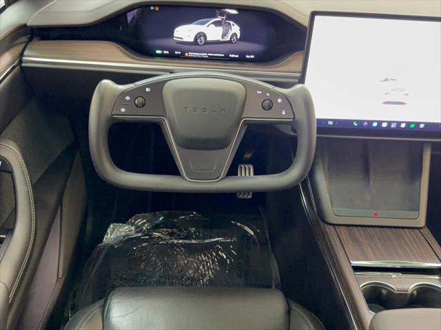 2023 Tesla Model X Base