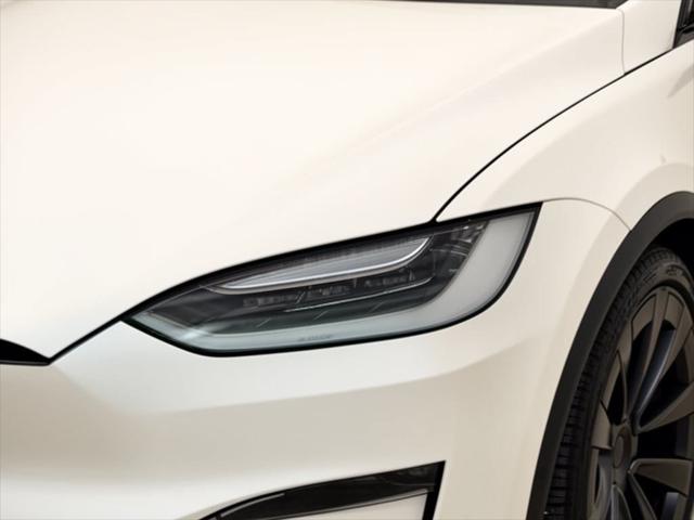 2023 Tesla Model X Base