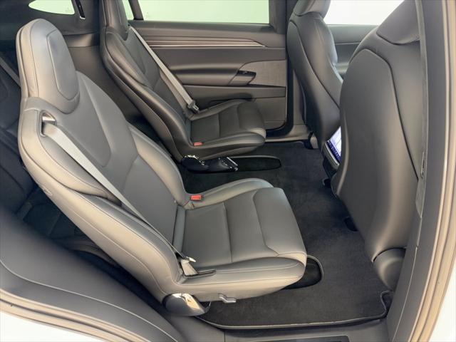 2023 Tesla Model X Base