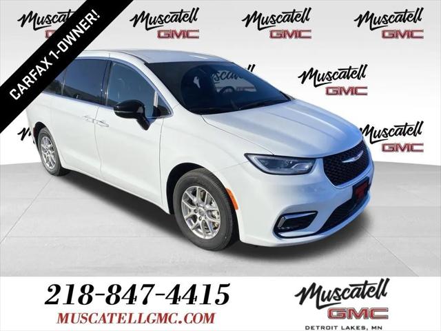 2025 Chrysler Pacifica Select for sale in Detroit Lakes, MN