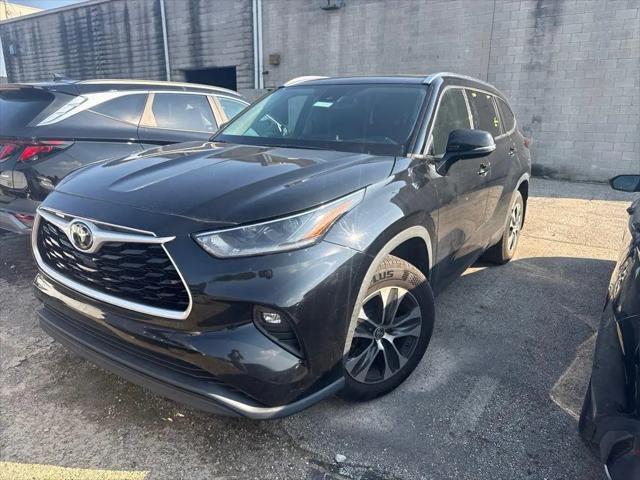 2021 Toyota Highlander for sale near Columbus, OH