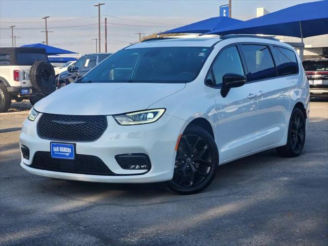 2025 Chrysler Pacifica Limited for sale in San Marcos, TX