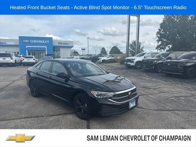 2022 Volkswagen Jetta 1.5T SE for sale in Champaign, IL