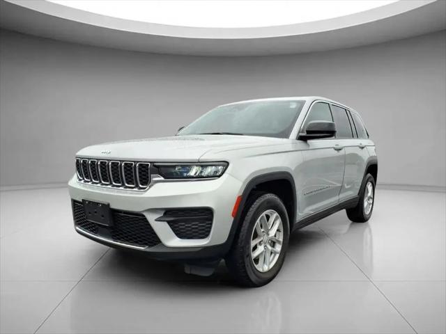 2023 Jeep Grand Cherokee Laredo 4x4 for sale in Lancaster, SC